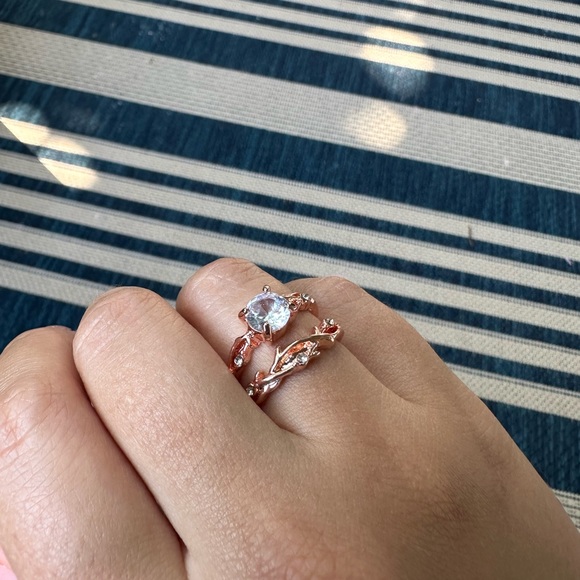 18K Promise Rose Gold Diamond Vine Double Ring - Picture 4 of 9